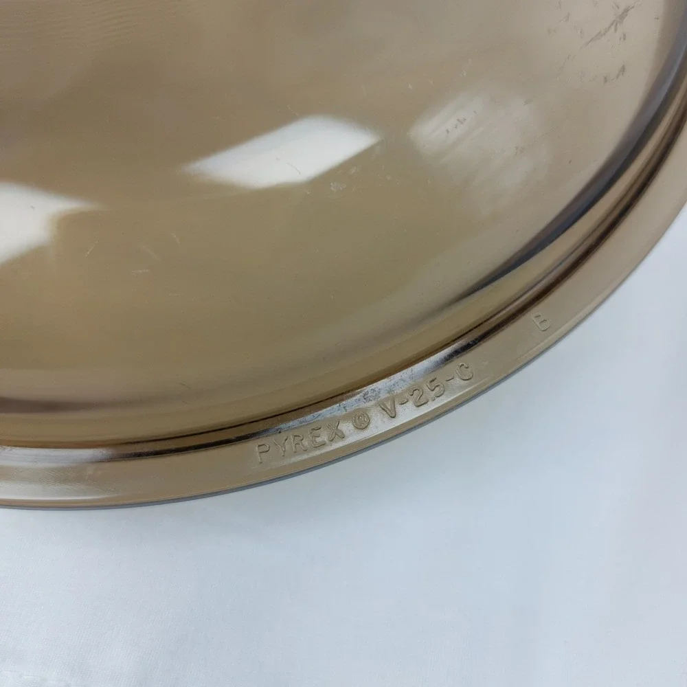 PYREX Visions Round Amber Brown Glass Visions 7.75